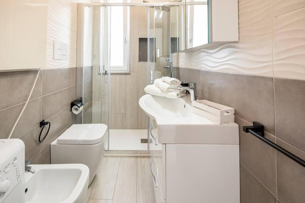 Tenuta Croce Appartamento Karol-Piscina-Vista Mare Salerno Dış mekan fotoğraf